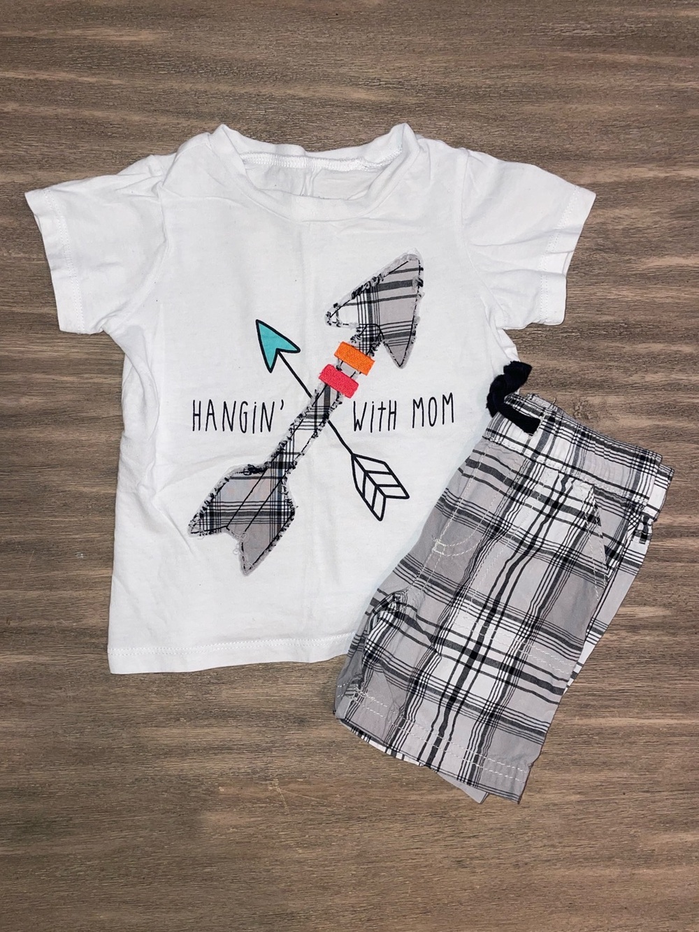 "Hangin' with Mom" Toddler Graphic T-Shirt and Plaid Shorts Set